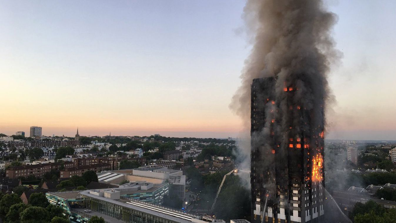 Grenfell Tower kigyulladt épület tűz London 