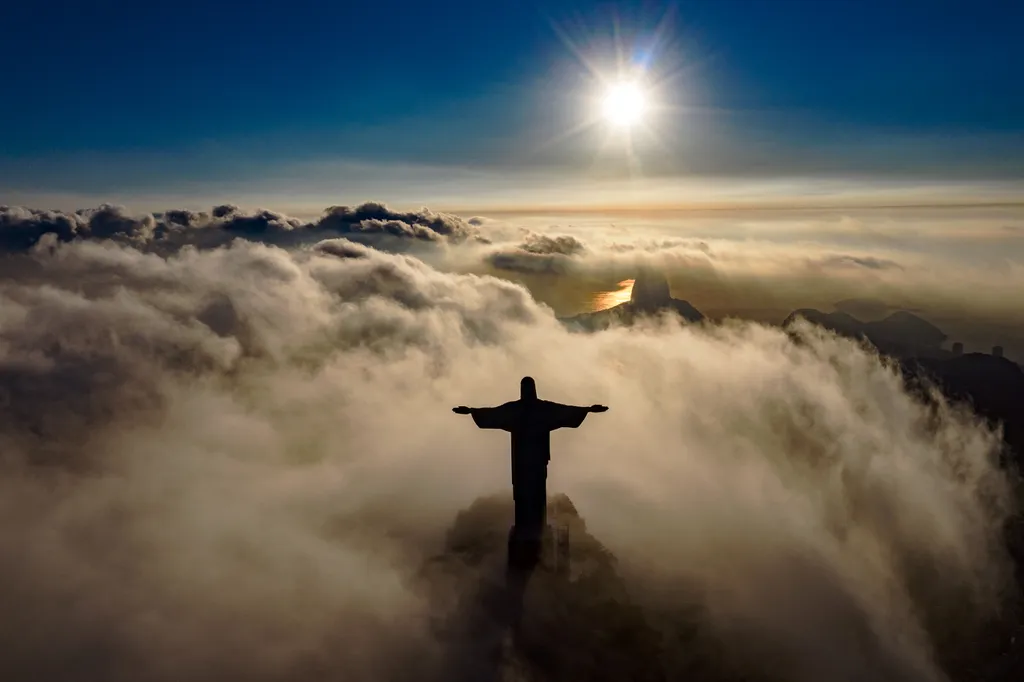 90 éves a Rio de Janeiro.i Megváltó Krisztus Szobra 