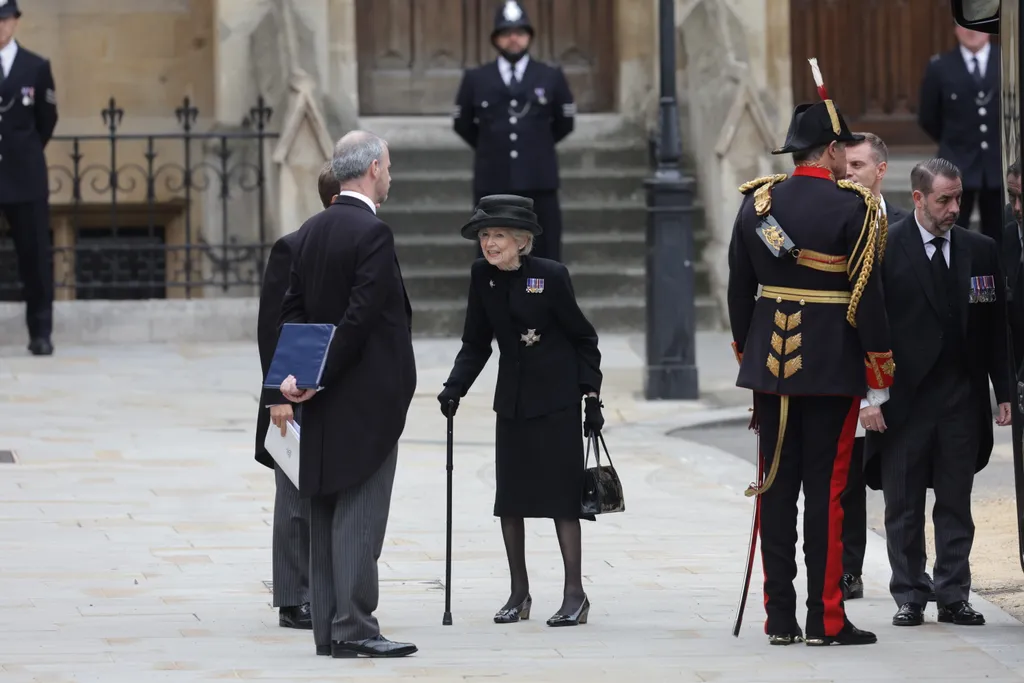 II. Erzsébet brit királynő, II. Erzsébet temetése, temetés, halála, II. Erzsébet halála, királynő, royals death, vendégek, Lady Ogilvy, Alexandra brit királyi hercegnő 