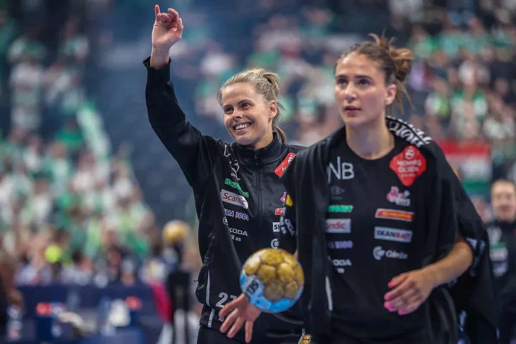 női kézilabda BL Final Four Budapest, MVM Dome,  női kézilabda, Bajnokok Ligája négyes döntő, 2023,  EHF FINAL4 WOMEN 2023, Győr, győri szurkolók, Győri Audi ETO KC–Vipers Kristiansand 