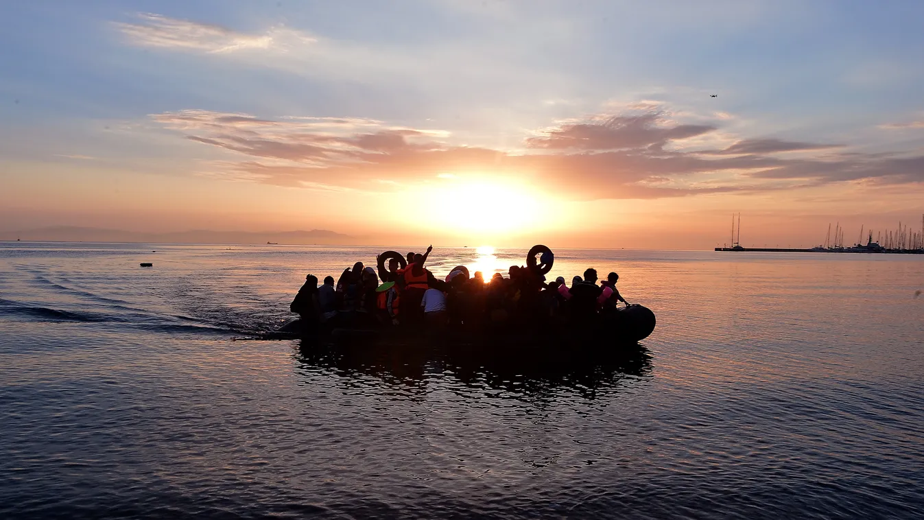 menekült-sorozat török-görög embercsempész hajó 
