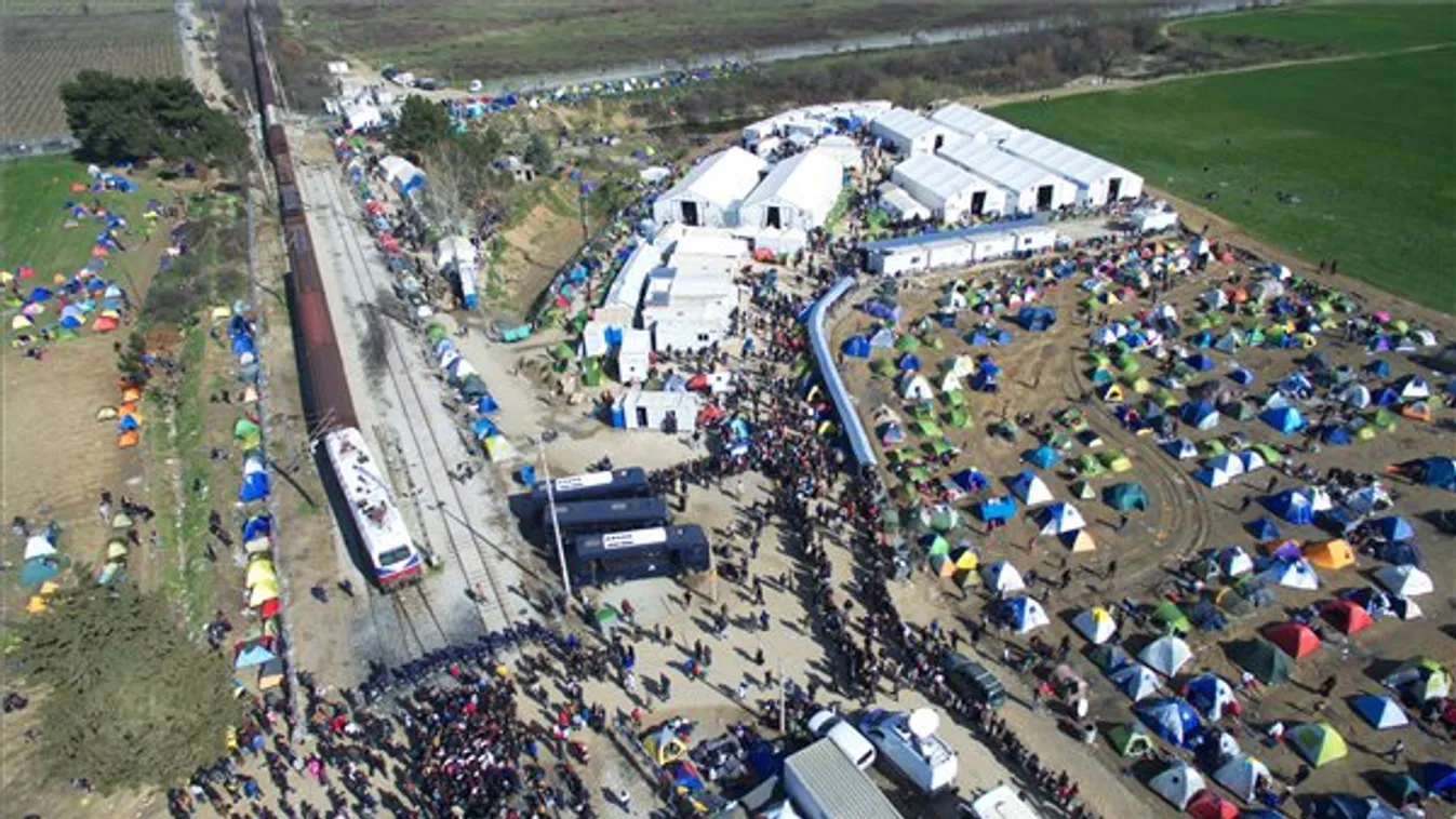 Menekültek tábora görög-macedón határ Idomeni 