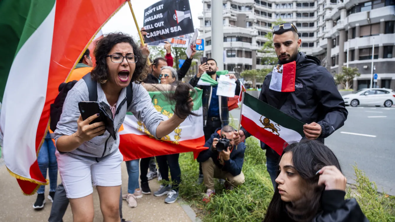 szimpátia tüntetés, Irán, tüntetés, Masa Amini-tüntetések, emberjogi tüntetés, Iráni Iszlám Köztársaság elleni tüntetés 