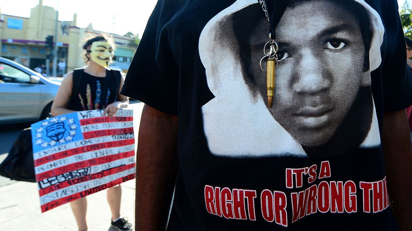 tüntetők a Trayvon Martin-gyilkosság ítélethirdetés alatt, esküdtszék, az esküdtek felmentették George Zimmermant