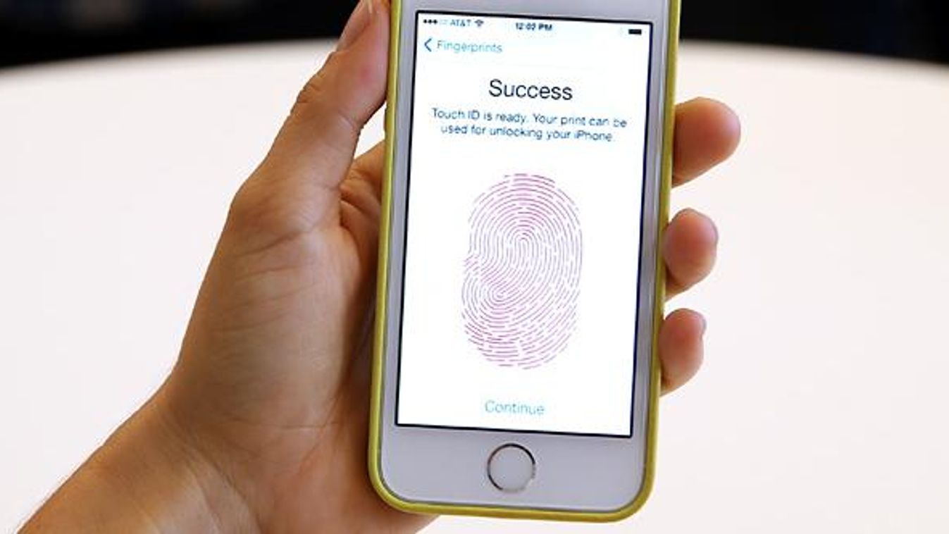 biometrikus azonosítás, iPhone 5S ujjlenyomat-szkenner 