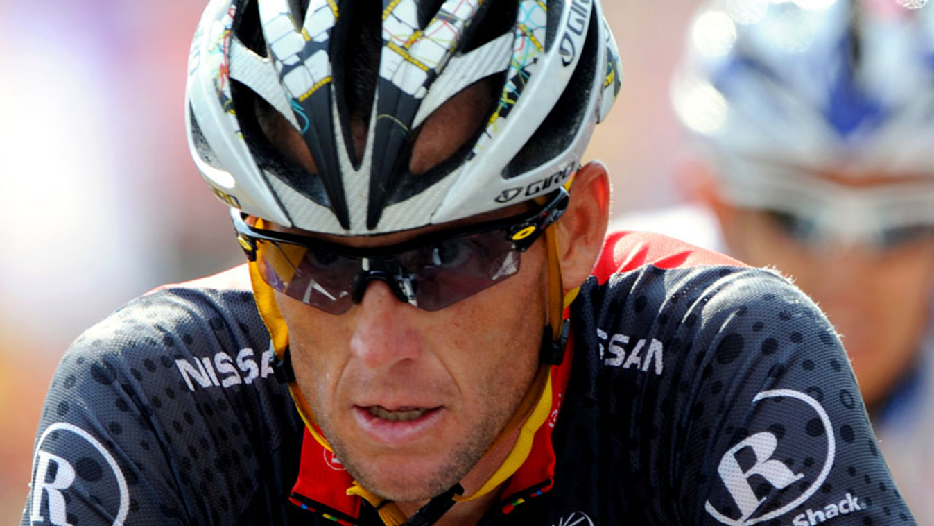 Lance Armstrong, lebukott biciklis, dopping