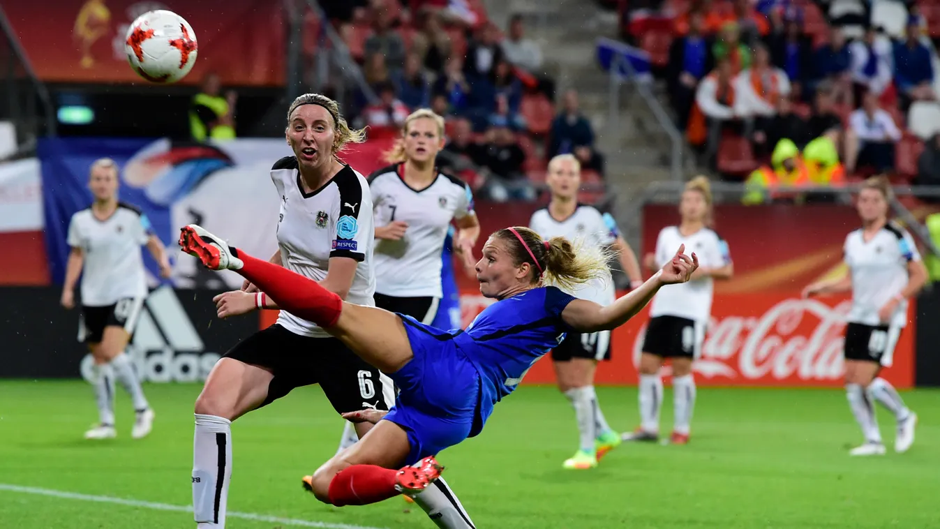 fbl TOPSHOTS Horizontal FULL LENGH ACTION FOOTBALL EUROPEAN CHAMPIONSHIP WOMAN, női foci 