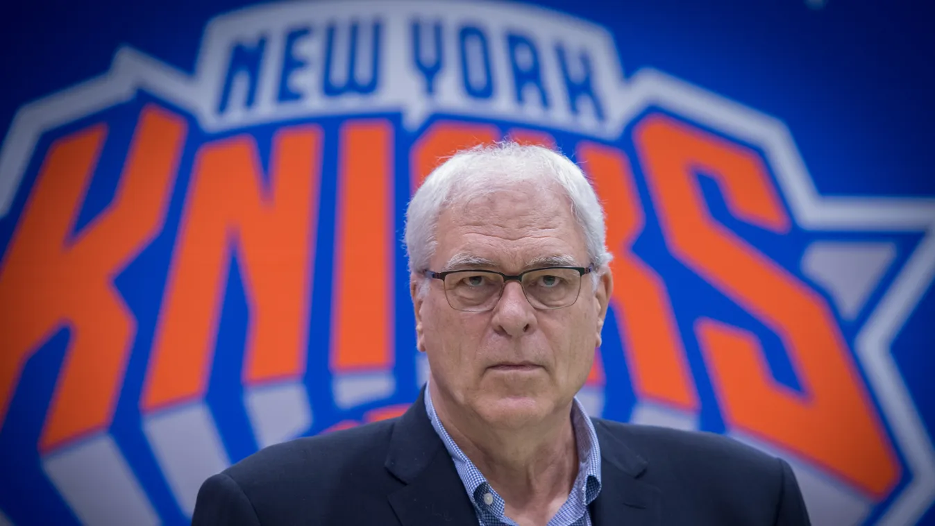 New York Knicks President Phil Jackson 