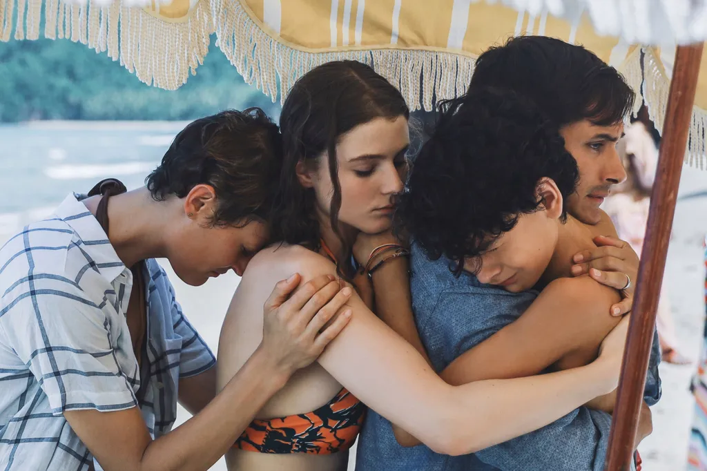 (from left) Prisca (Vicky Krieps), Maddox (Thomasin McKenzie), Guy (Gael García Bernal) and Trent (Luca Faustino Rodriguez) in Old, written and directed by M. Night Shyamalan. 