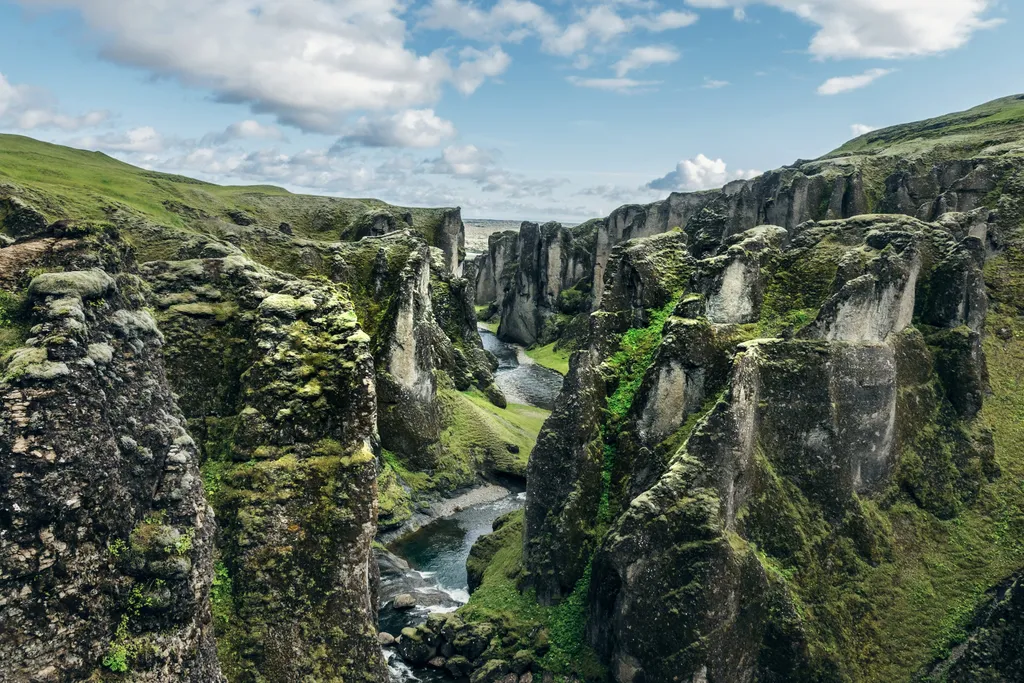 kanyon, fjadrargljufur, izland, izlandi, természet, canyon, folyó, táj, tájkép 