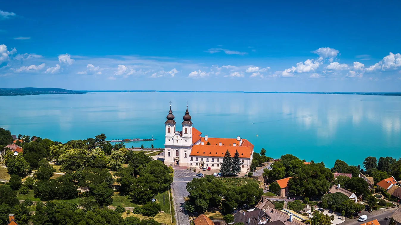 Tihanyi Bencés Apátság 5 varászlatos helyszín - Nyaralj idén a Balatonnál! 