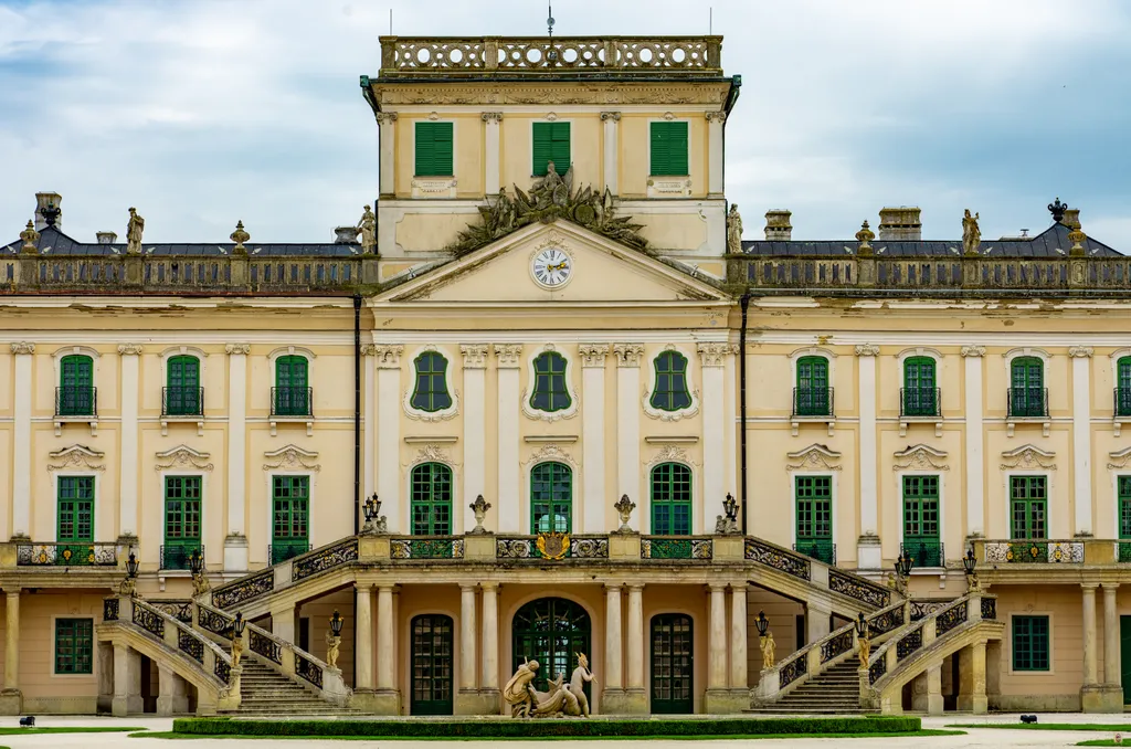 Gyönyörű képeken Magyarország legszebb palotái, kastély, palota, épület, Fertőd, fertődi palota, Esterházy 