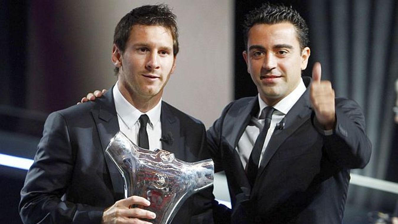 Lionel Messi és Xavi az UEFA gáláján