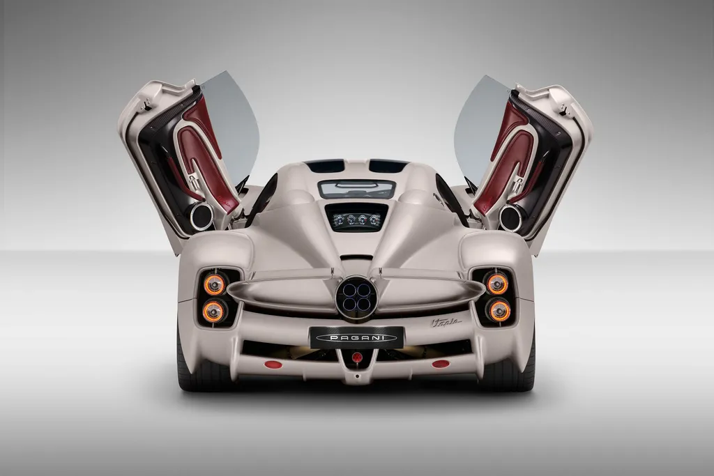 Pagani Utopia 