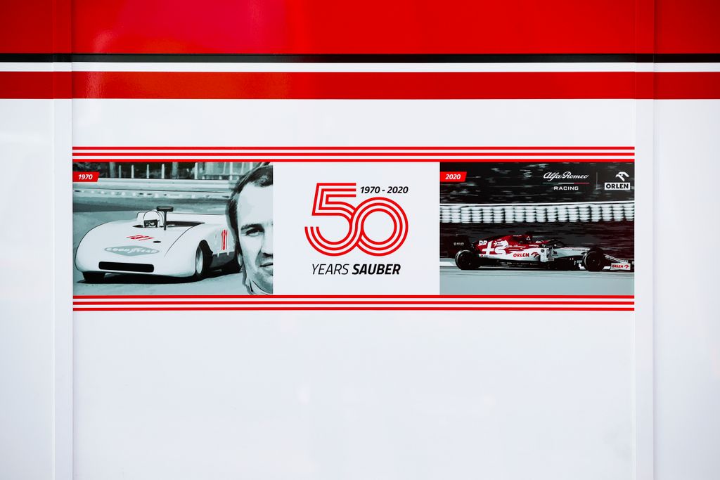 Forma-1, Osztrák Nagydíj, Sauber 50 logo 