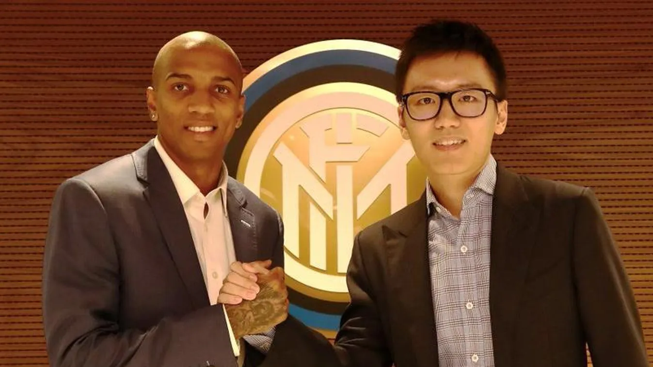 Inter, Ashley Young 
