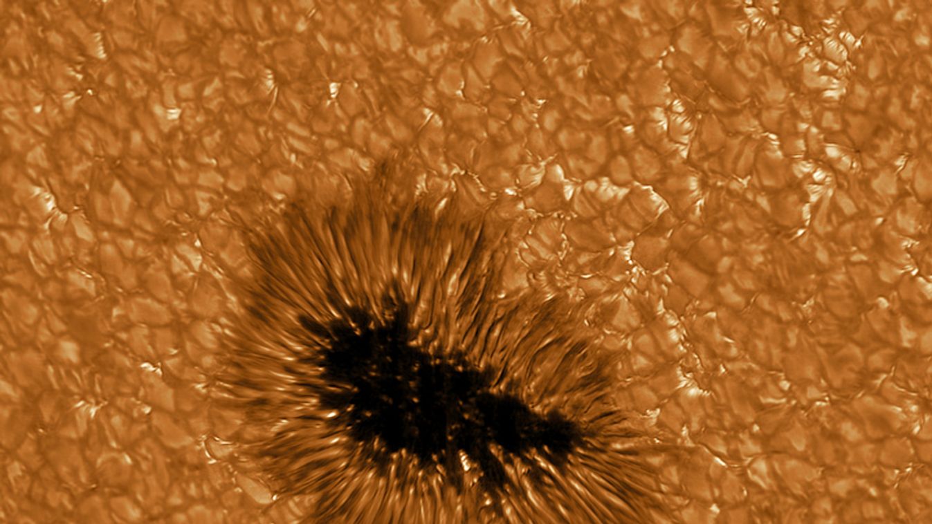 Egy napfolt a teleszkóp által készített képen 