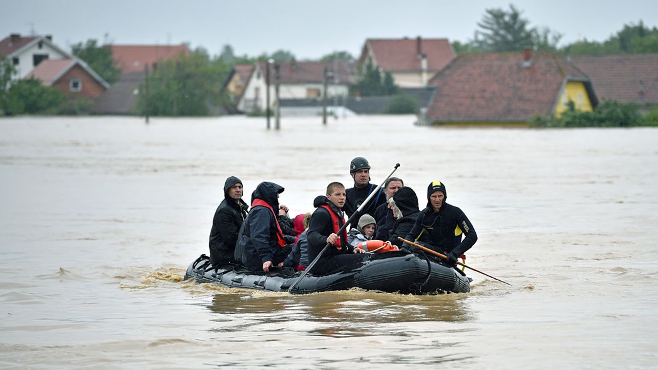 Bosznia egyharmada víz alatt áll, árvíz, áradás 