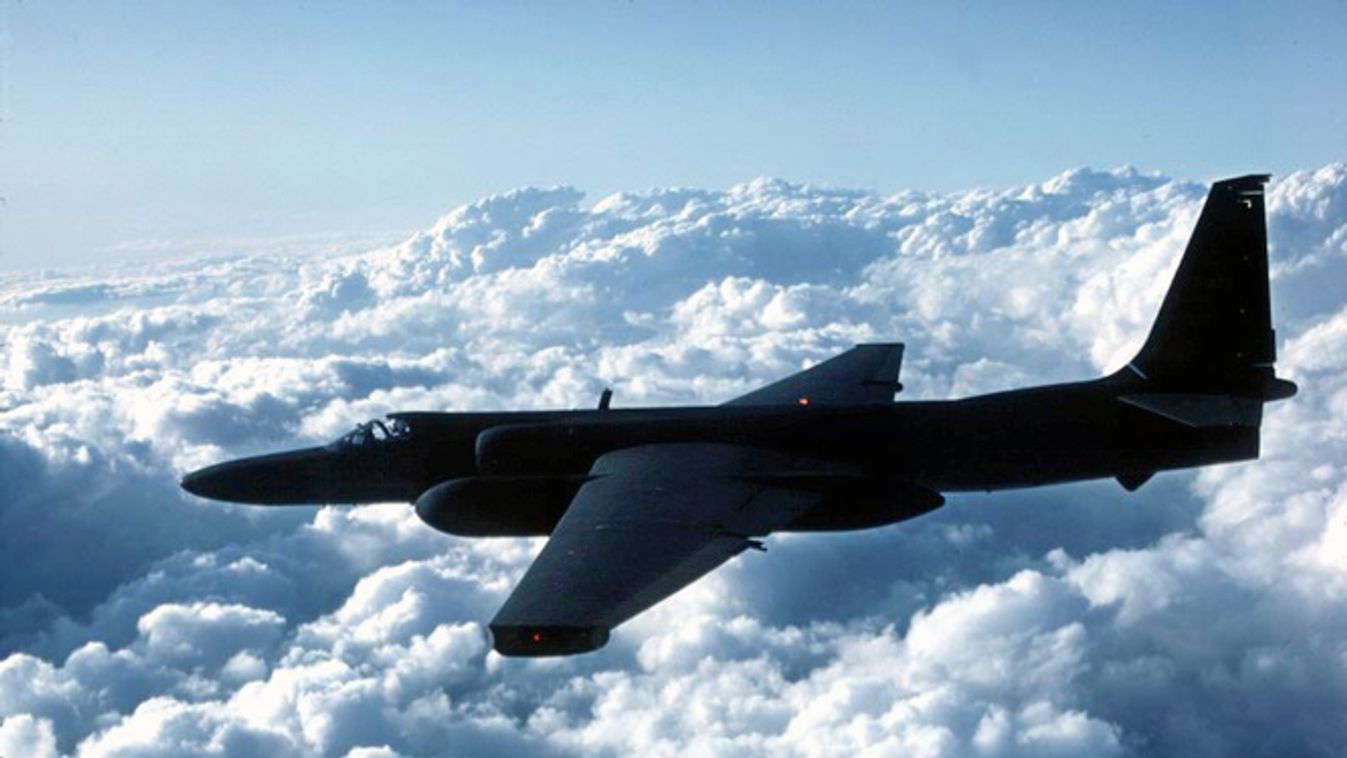 az amerikai 51-es körzet, nevada, ufo mánia, U-2 amerikai kémrepülő 