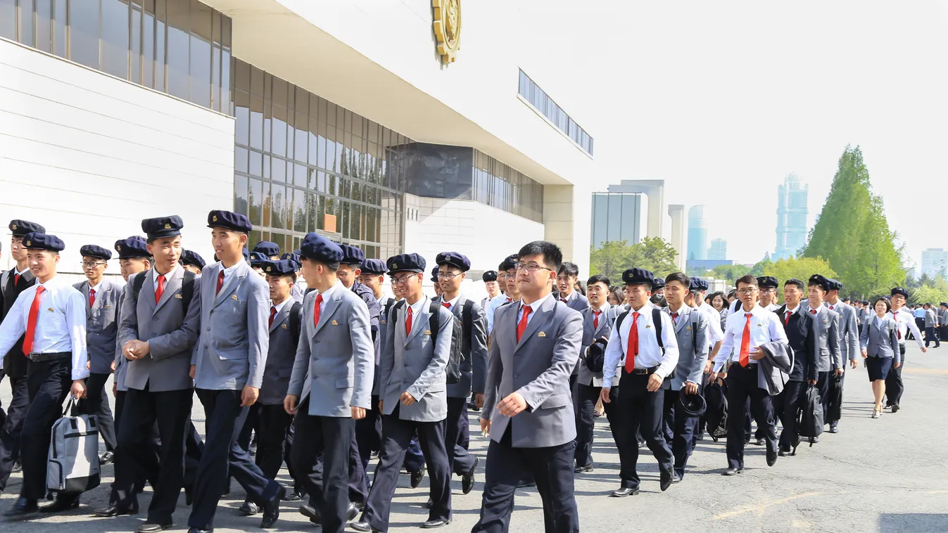 Észak-Korea, egyetemista, tanuló, diák 