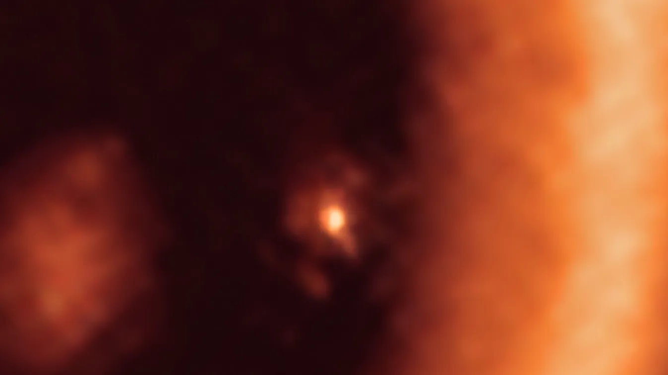 PDS 70c This image, taken with the Atacama Large Millimeter/submillimeter Array (ALMA), in which ESO is a partner, shows a close-up view on the moon-forming disc surrounding PDS 70c, a young Jupiter-like gas giant nearly 400 light-years away. It shows thi