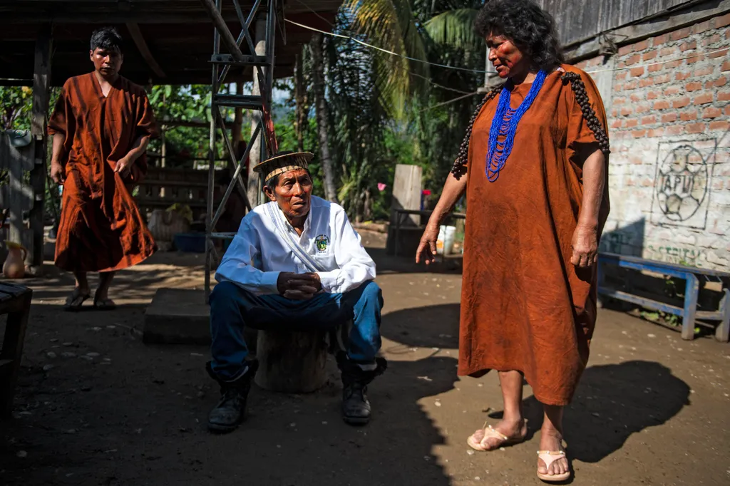 Bennszülöttek emlékeznek meg az amazonasi háború kegyetlenségére Peruban 