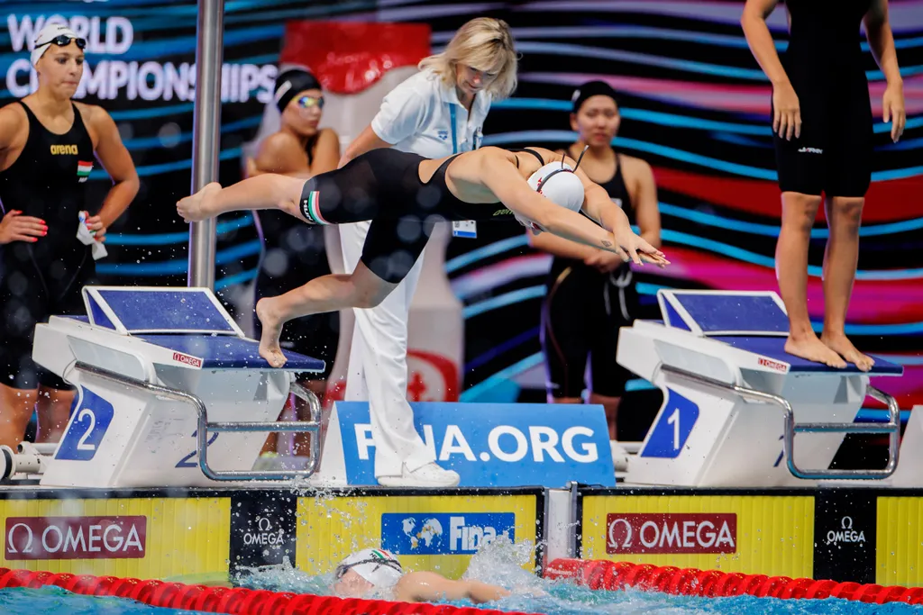 FINA vizes VB 2022, FINA, vizes VB, 2022.06.22, 19. FINA Világbajnokság, női, 4×200 m, gyorsváltó, DÖNTŐ, 