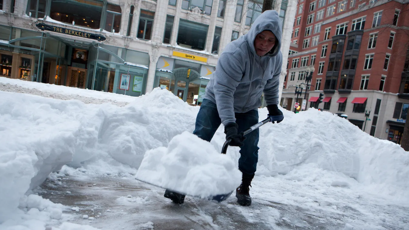 hóvihar, havazás, hó, hólapátolás, Massachusetts, Boston,Boston Nor'easter 2015, Juno ciklon 