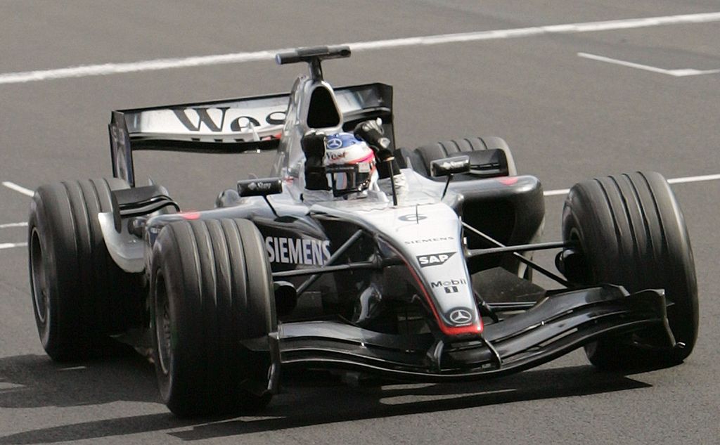 Forma-1, Kimi Räikkönen, McLaren, 2004, Spa 