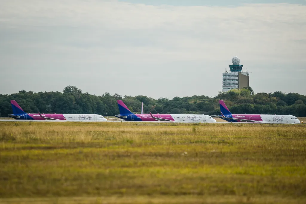 a Wizz Air, a HM és a Magyar Honvédség Parancsnokságának légibemutatója 