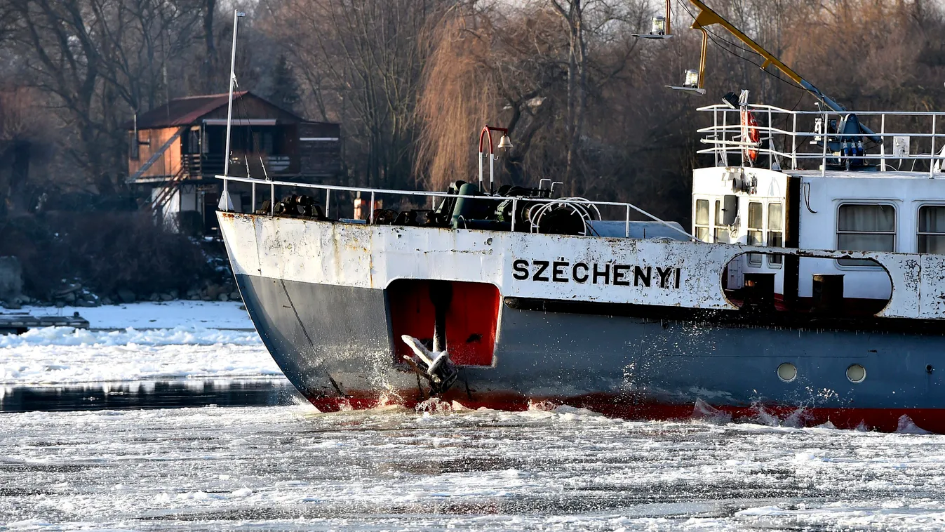 Duna ÉVSZAK felirat FOLYÓ FOTÓ ÁLTALÁNOS hajó hideg jég jégtörő hajó jégzajlás KÖZLEKEDÉSI ESZKÖZ TÁJ tél 