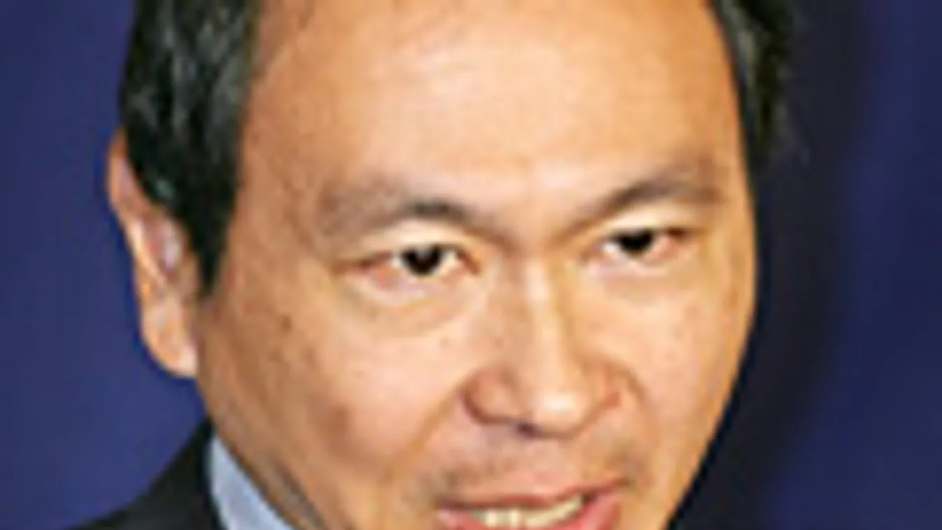 Francis Fukuyama, amerikai politológus és közgazdász, a Stanford Egyetem professzora 
