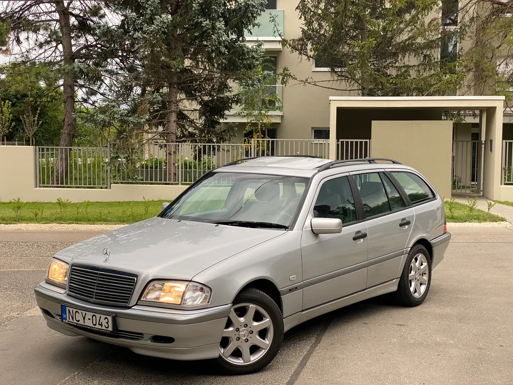 Mercedes-Benz C200 T-Modell használtautó teszt 