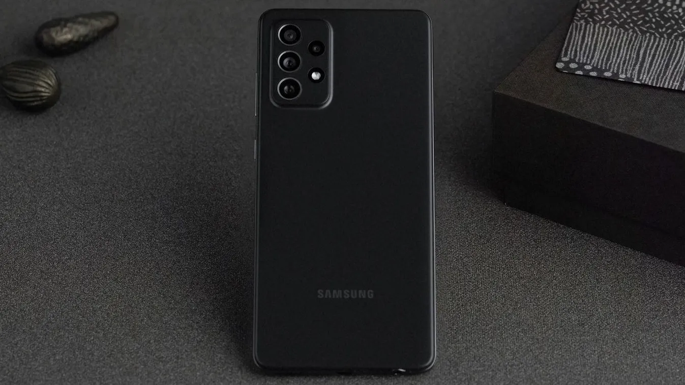 Samsung Galaxy A72, középkategóriás, telefon, kamera 