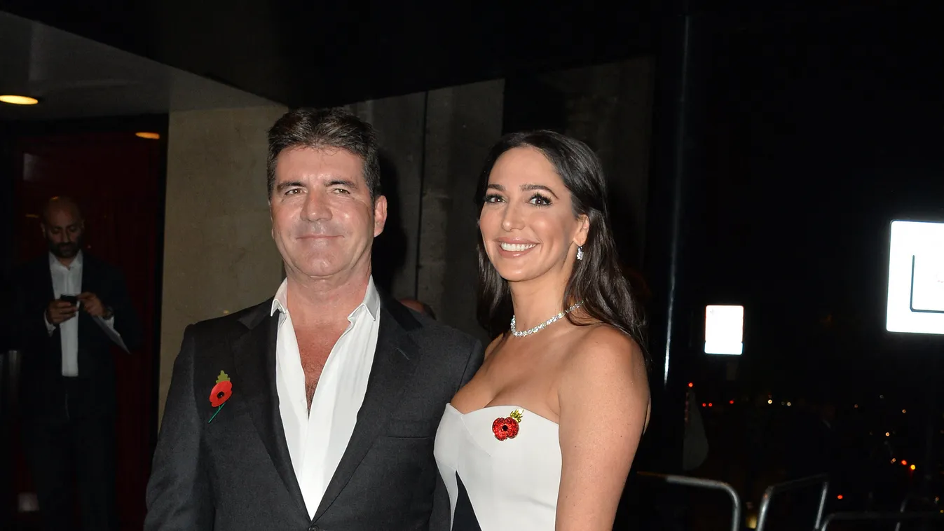 Simon Cowell and Lauren Silverman - Music Industry Trusts Awards Fleur East London England. 2nd November nurphoto celebrities 2015 Music Industry Trusts Awards Trusts Awards Vertical RED CARPET MUSIC INDUSTRY SQUARE FORMAT 