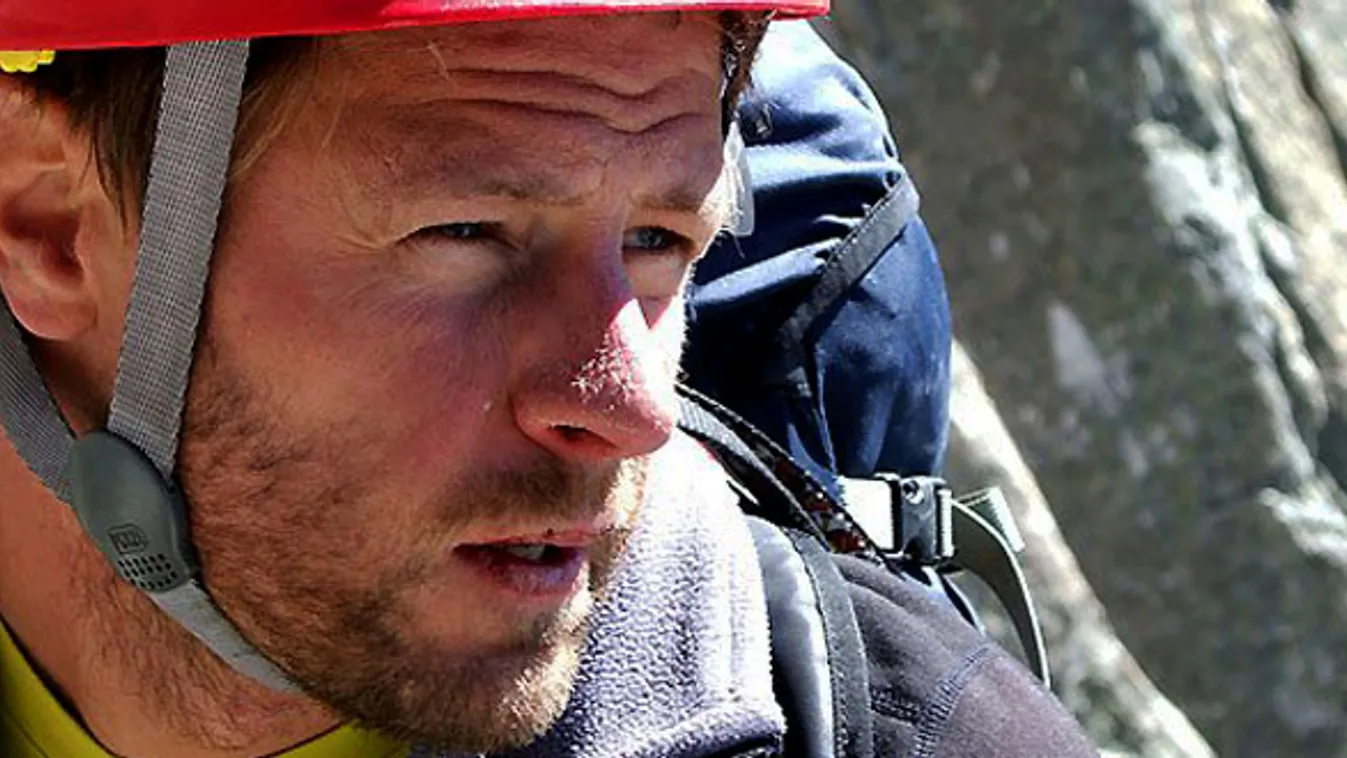 A Mount Everest megmászására készül Török Zsolt aradi hegymászó 