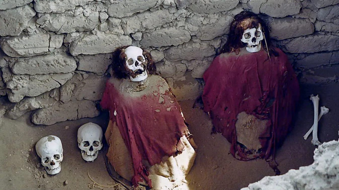 Peru, csontvázak, koponyák, Kisgyörgy Éva