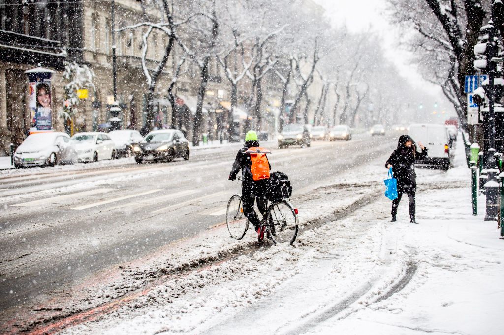 havazás, hó, december 2. 2019, tél, Budapest, belváros 