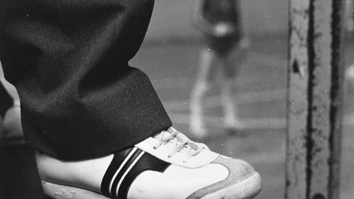 Tisza cipő, 1980 