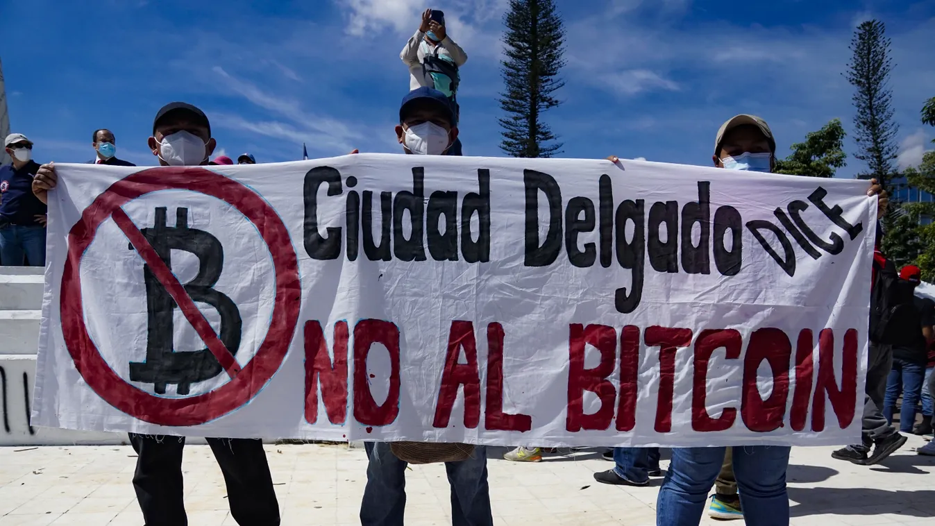 Protest against the Bitcoin Law in San Salvador 2021,protest,San Salvador Horizontal 