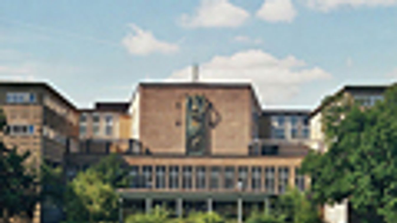 A kölni egyetem keleti főépülete