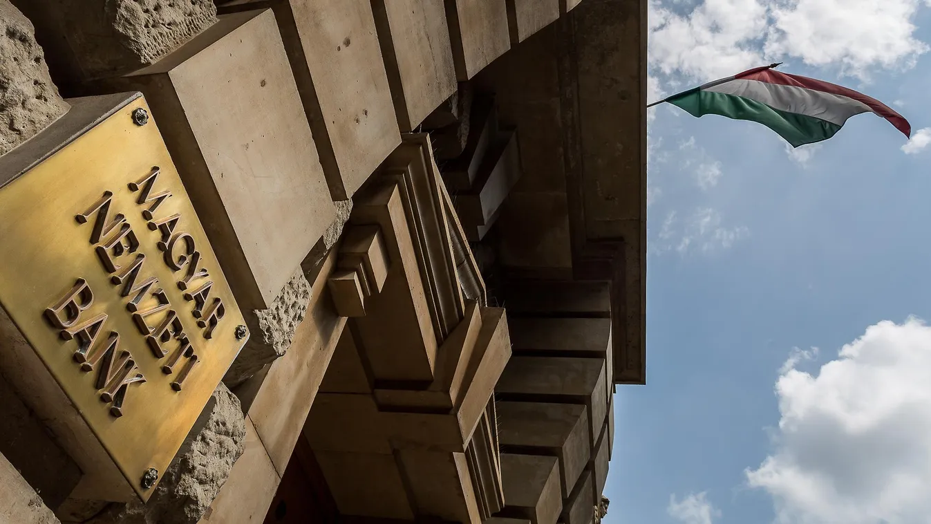 2016. 08. 18. Budapest Illusztráció MNB Magyar Nemzeti Bank Szabadság tér 9. Épület, Magyar Nemzeti Bank (MNB) Magyarország központi bankja 