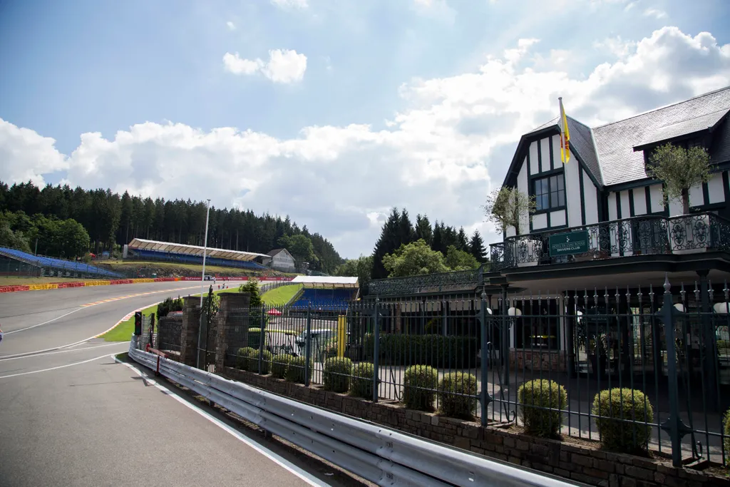 Előkészületek a Forma-1-es Belga Nagydíjra, Spa-Francorchamps 