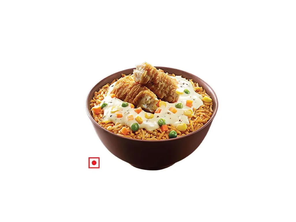 Cheesy Rice Bowl with Chicken Strips (India)
ezek a legfurább menük a Mcdonaldsnál 
 Mcdonalds 
