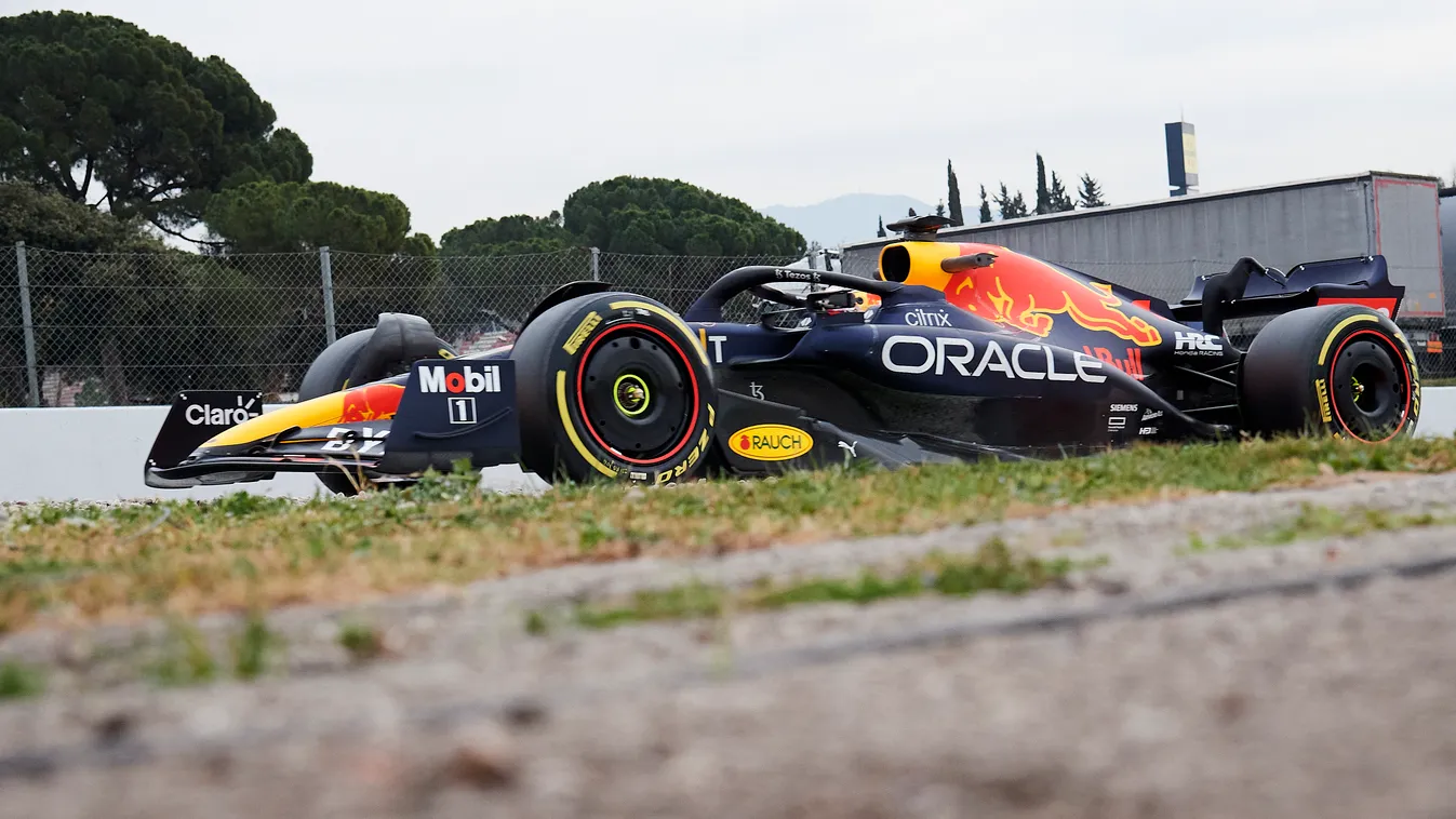 Forma-1, teszt, Barcelona 3. nap, Max Verstappen, Red Bull 