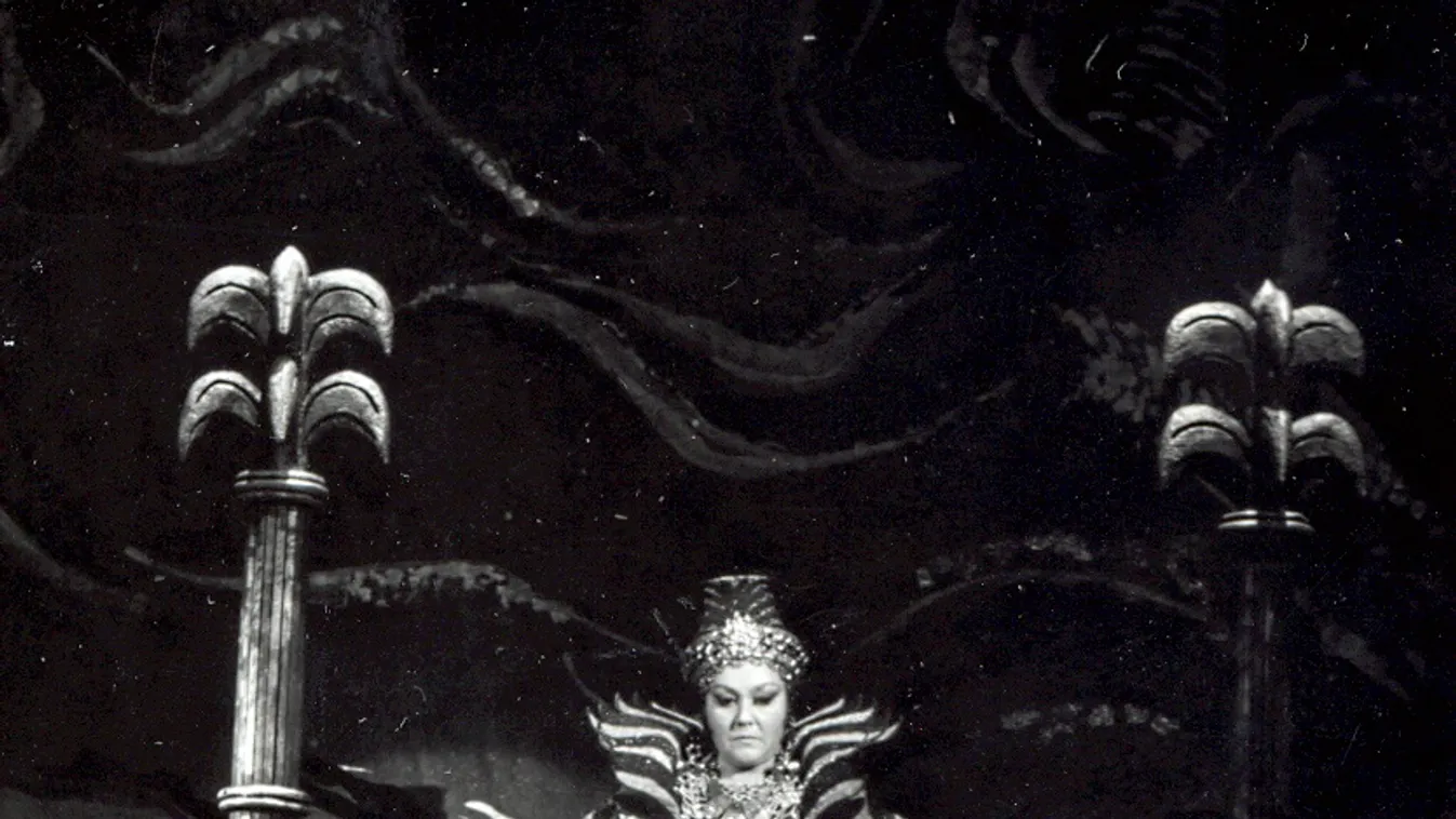 Rohonyi Anikó Verdi Nabucco című operájában Abigélként 