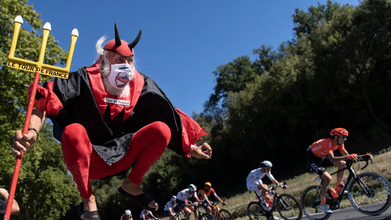 cycling TOPSHOTS Horizontal TOUR DE FRANCE FANCY DRESS DEVIL CELEBRITY FULL LENGTH JUMPING 