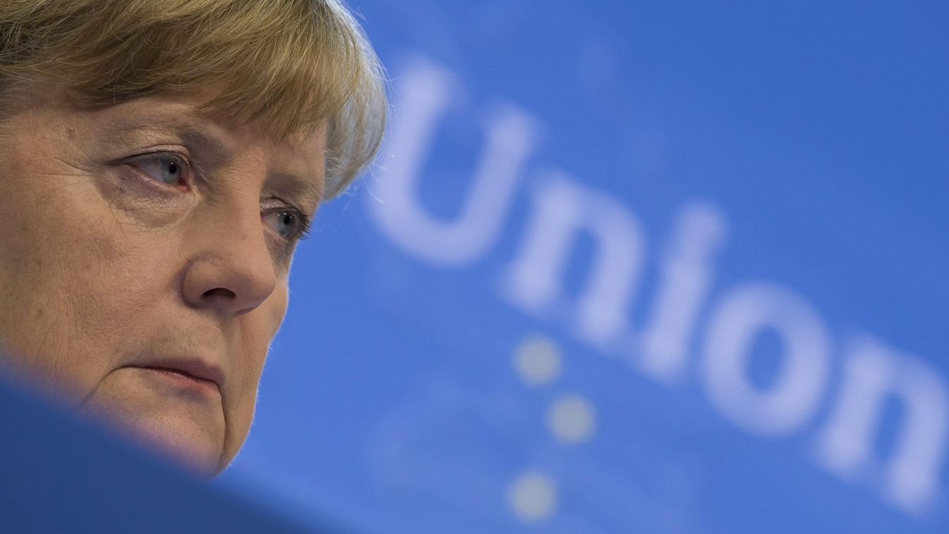 MERKEL, Angela Brüsszel, 2015. július 13.
Angela Merkel német kancellár sajtóértekezletet tart az Eurócsoport pénzügyminisztereinek a görög adósságválság ügyében összehívott tanácskozása után Brüsszelben 2015. július 13-án, miután hajnalban kompromisszumo