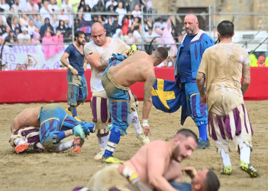 Calcio Storico Fiorentino, sport, történelmi, hagyományőrző, brutális, firenze, játék, küzdelem, labdajáték 