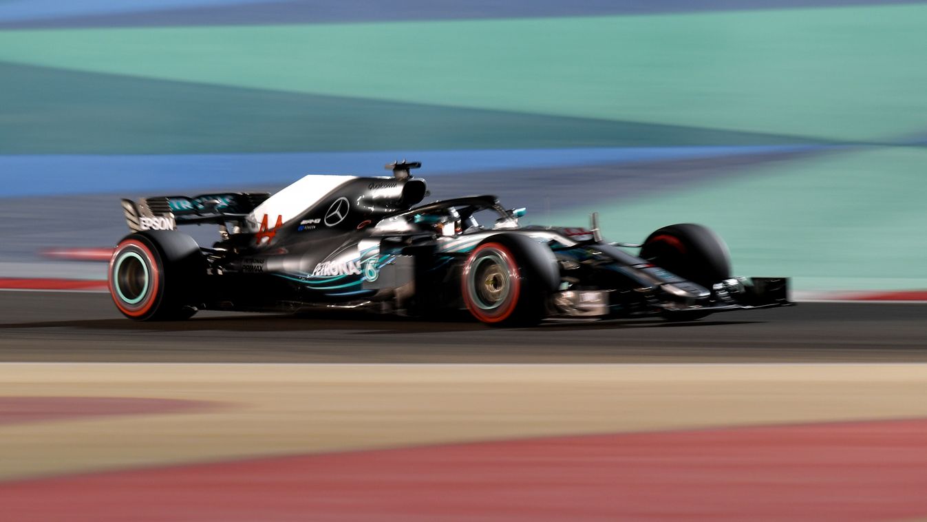 A Forma-1-es Bahreini Nagydíj pénteki napja, Lewis Hamilton, Mercedes 